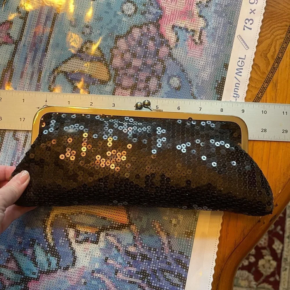 ANN TAYLOR Sequin Clutch w Chain NWT